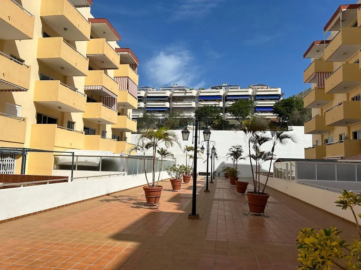 Modern Sunny Apartment 100M From The Beach Los Cristianos