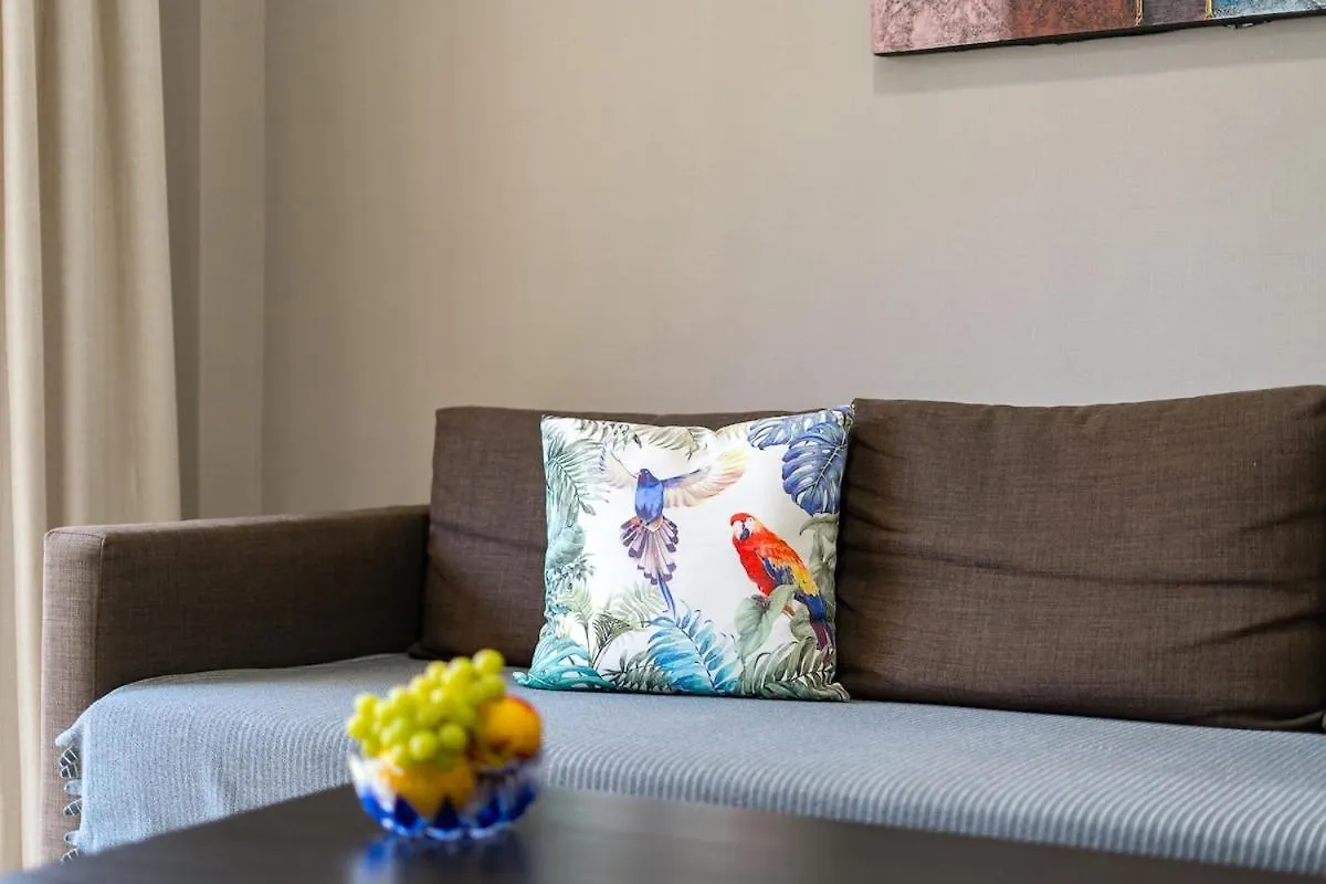 Modern Sunny Apartment 100M From The Beach Los Cristianos  Los Cristianos (Tenerife)