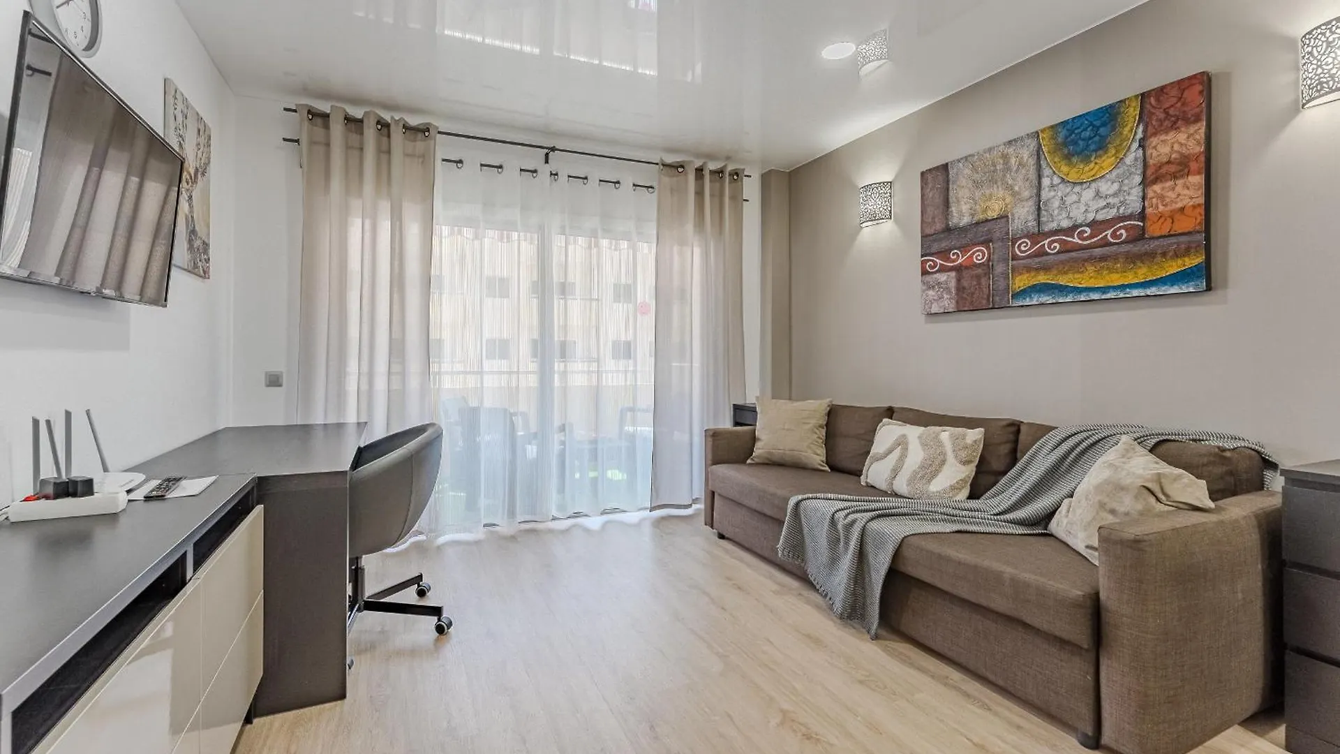 Modern Sunny Apartment 100M From The Beach Los Cristianos